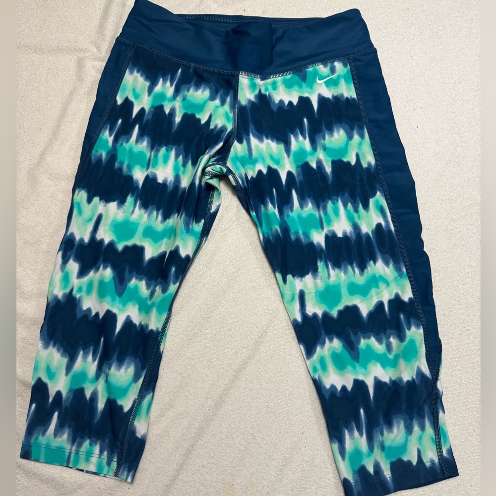 Nike Teal and Navy Patterned Leggings